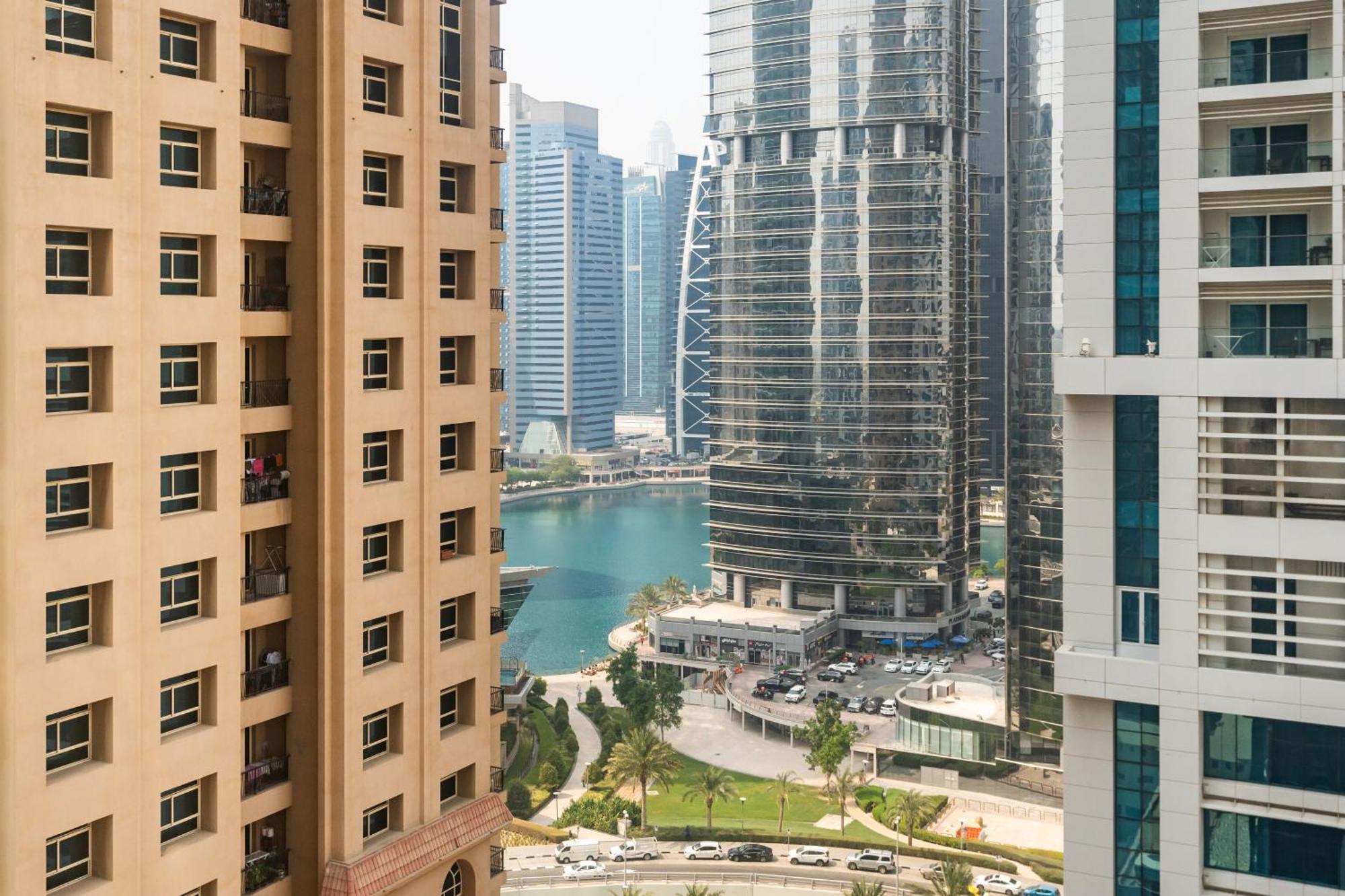 Cozy For Rent In Jlt Apartment Dubai