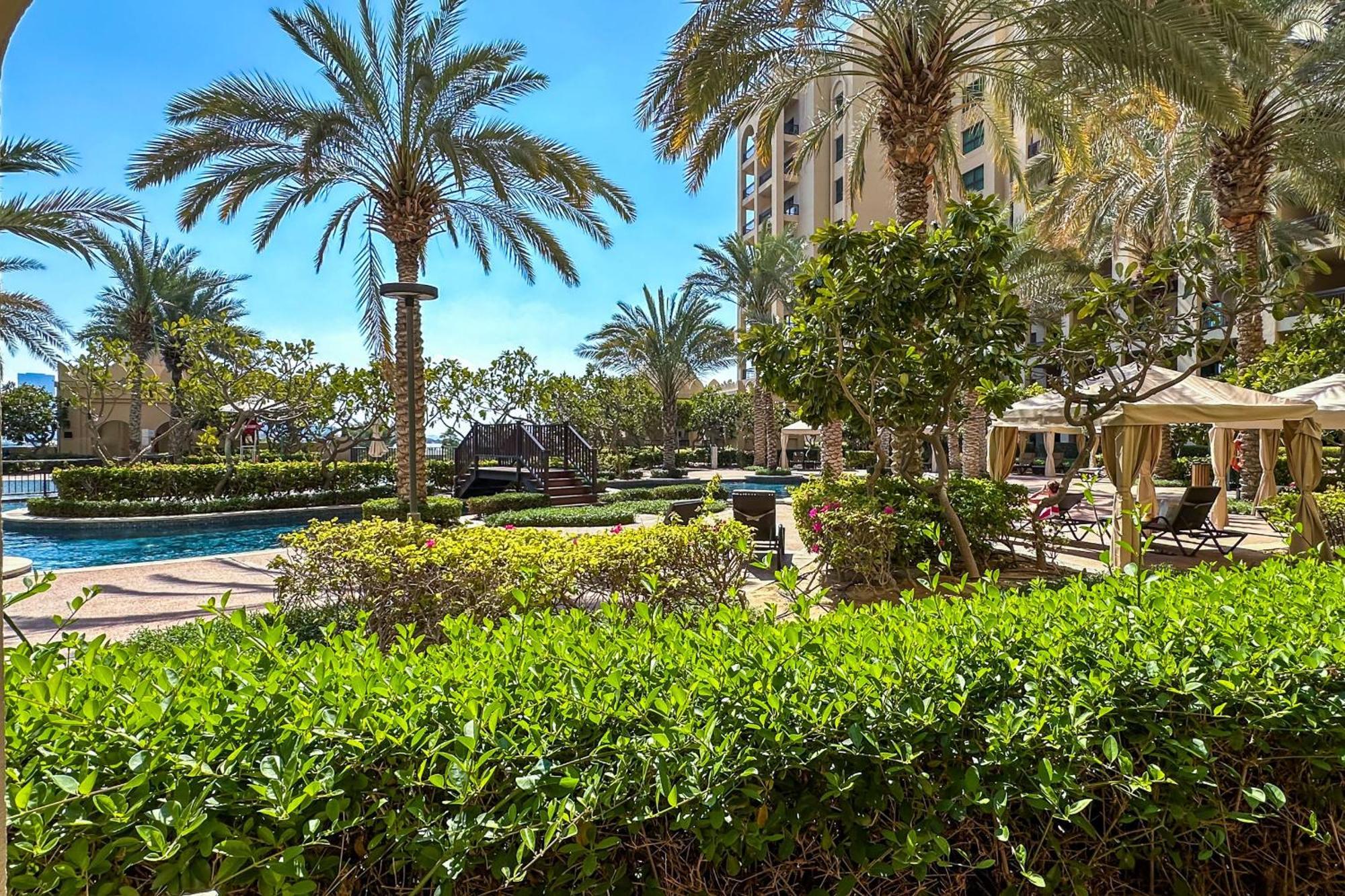 Apartment Fairmont Residences, Exquisite 2br Luxury Retreat