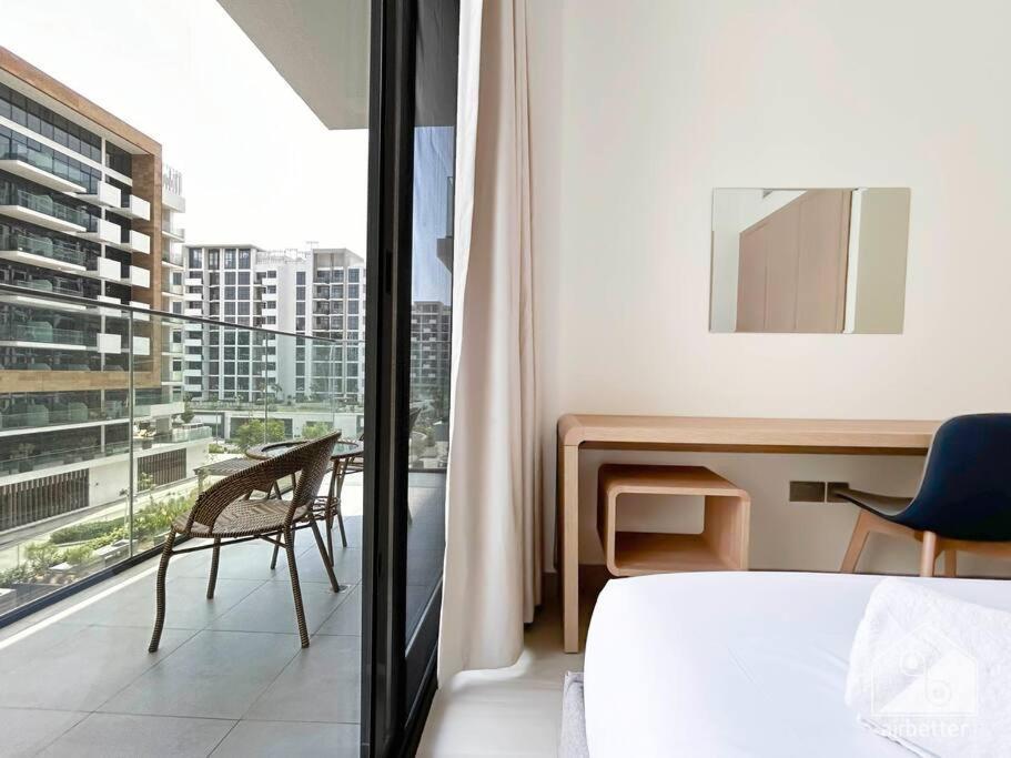 Stylish 1-bedroom & Balcony In Meydan Apartment