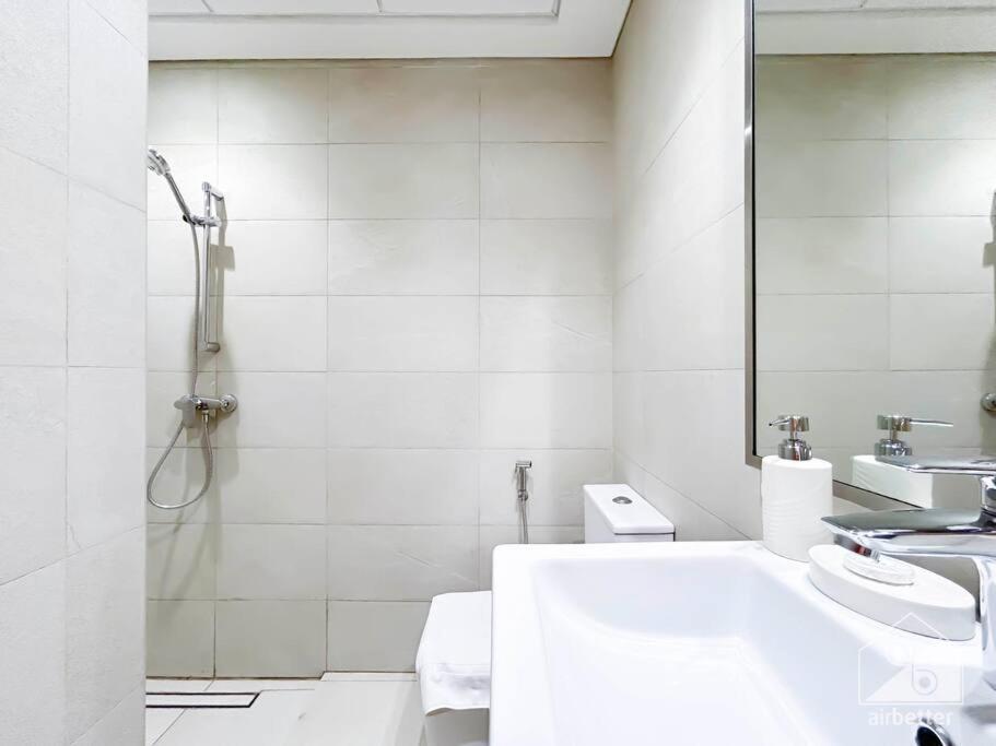 Stylish 1-bedroom & Balcony In Meydan Apartment Dubai