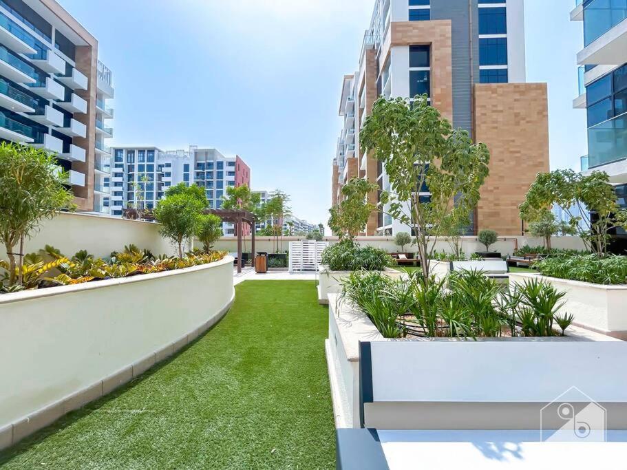 Stylish 1-bedroom & Balcony In Meydan Apartment *