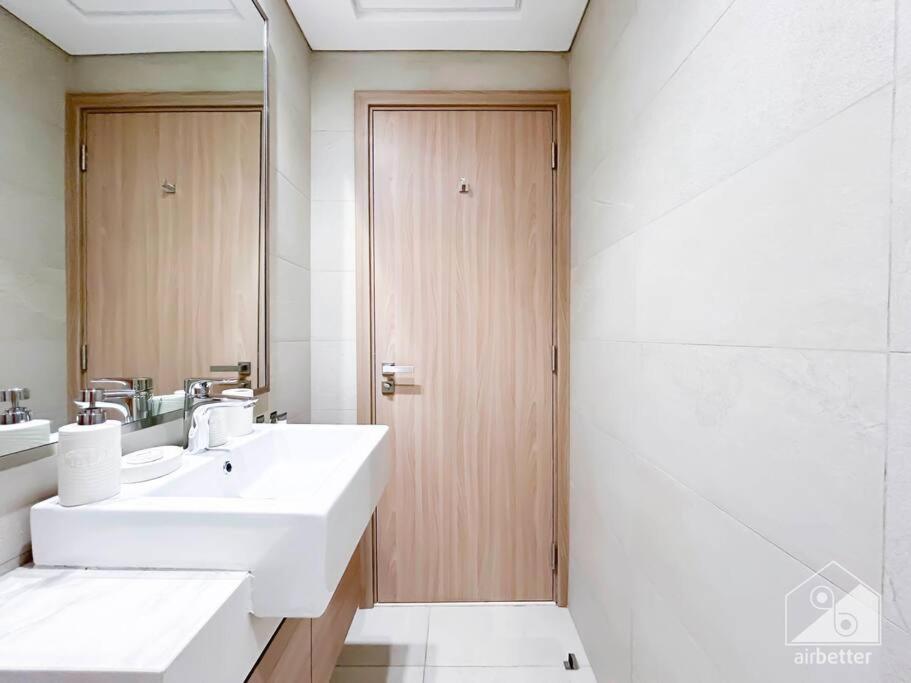 Stylish 1-bedroom & Balcony In Meydan Apartment Dubai