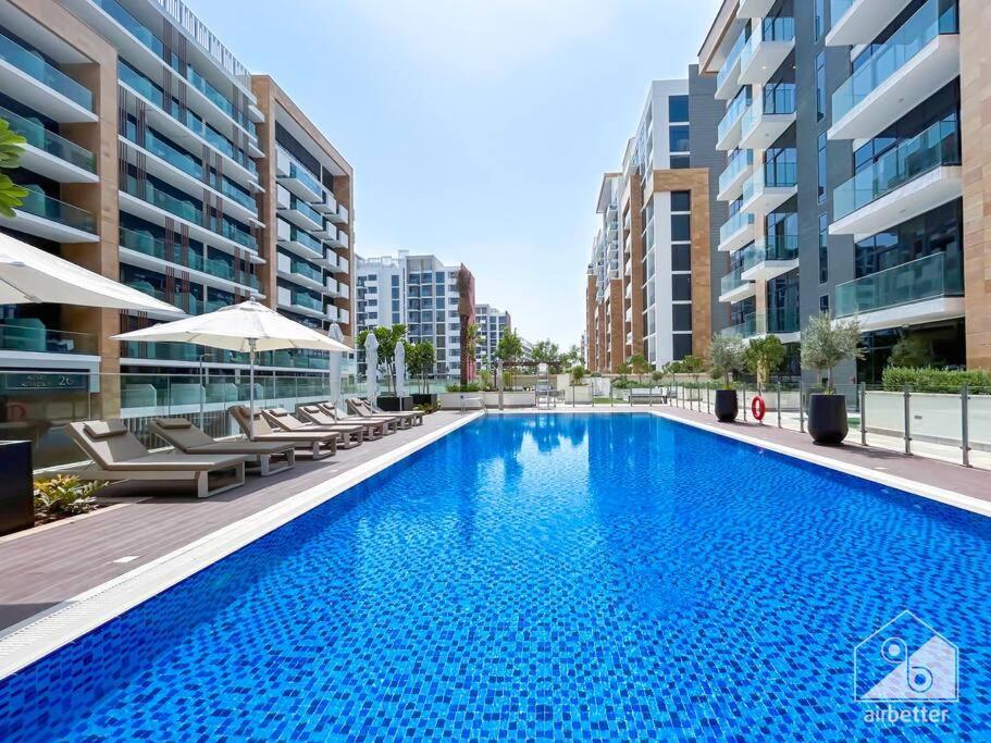 Stylish 1-bedroom & Balcony In Meydan Apartment *