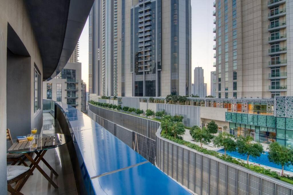 First Class 3br Elegance And Grandeur Apartment Dubai