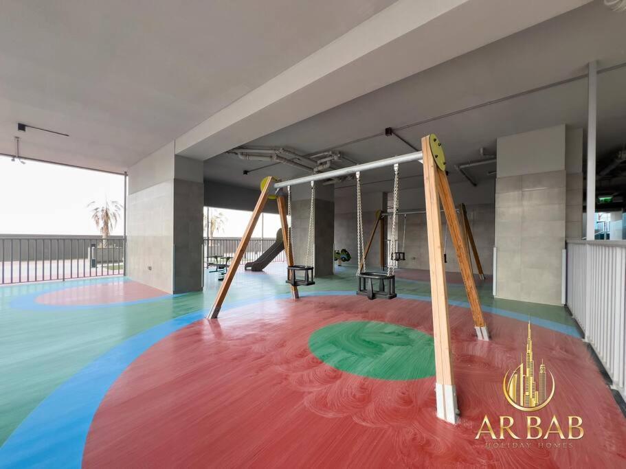 Elite Residence - Luxury Studio - Best Horse Course View Apartment Dubai