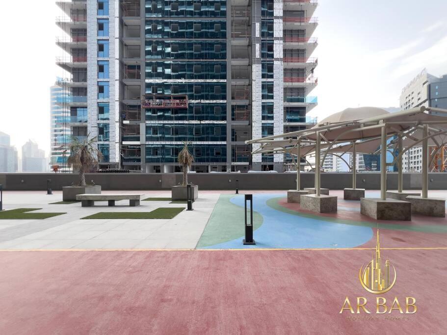 Elite Residence - Luxury Studio - Best Horse Course View