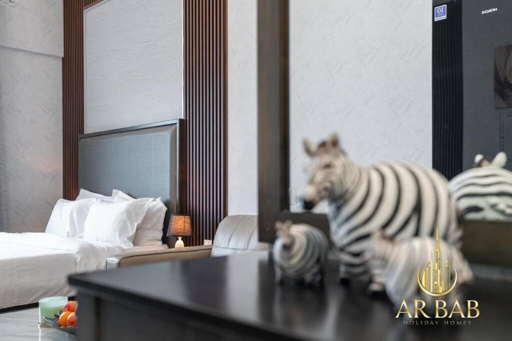 Apartment Elite Residence - Luxury Studio - Best Horse Course View
