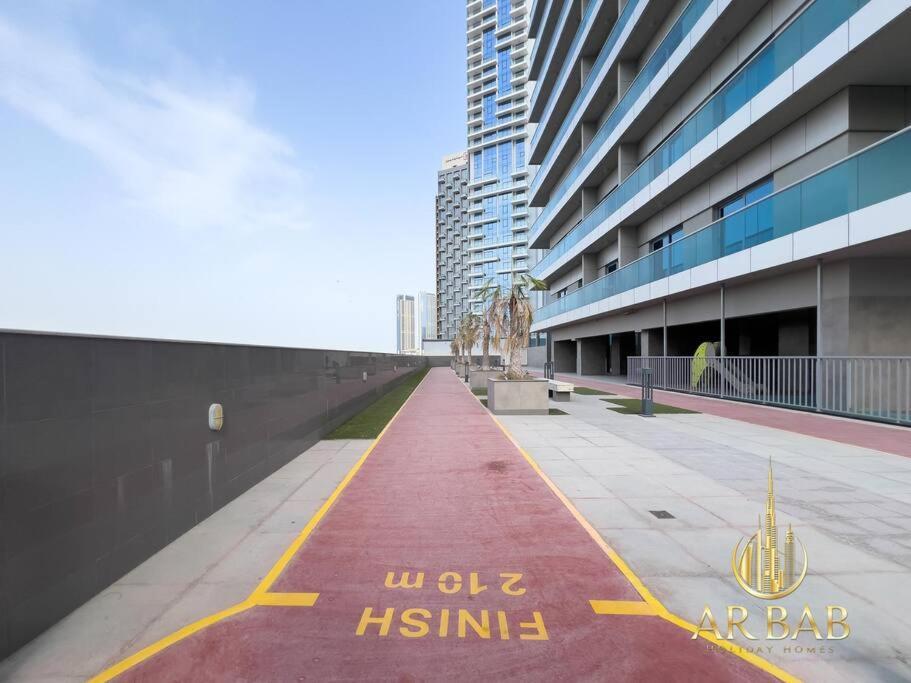 Apartment Elite Residence - Luxury Studio - Best Horse Course View Dubai