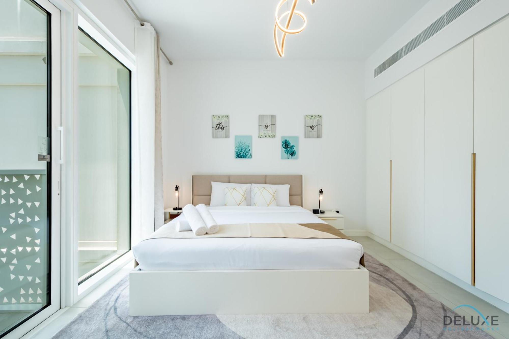 Sophisticated 1br In La Vie, Jumeirah Residences By Deluxe Homes Apartment