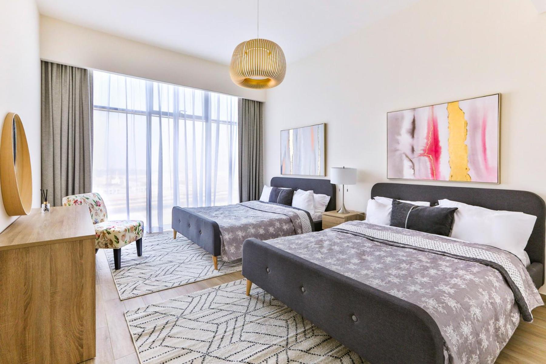 Apartment 2 Bedroom With Maid's Next To Mall Mada Residences *