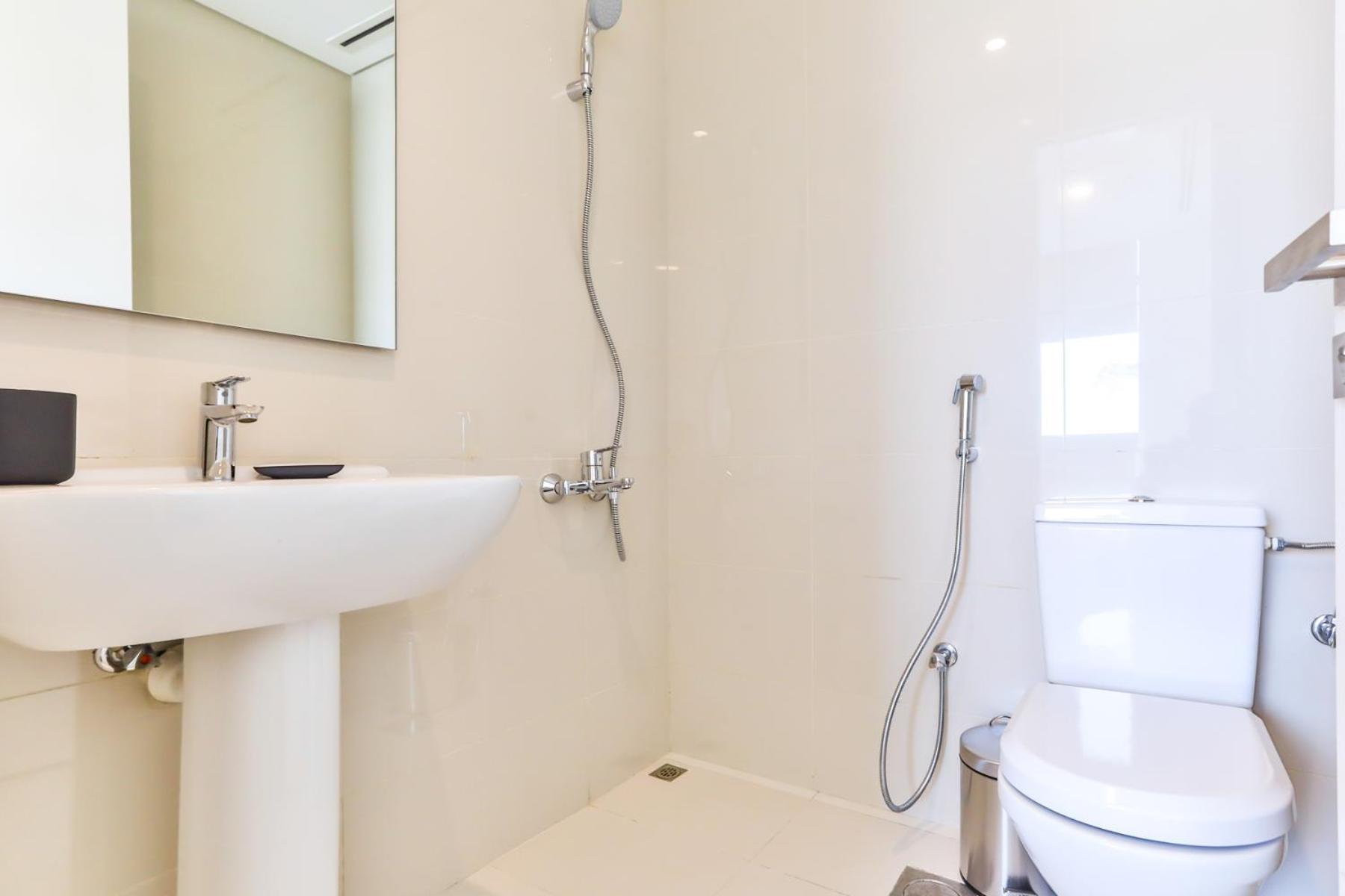 Apartment 2 Bedroom With Maid's Next To Mall Mada Residences *