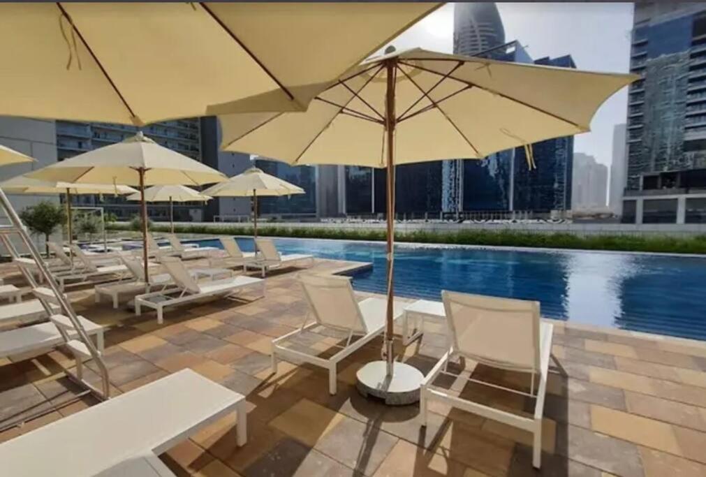 Apartment Cozy 1bhk With A Burj Khalifa View *