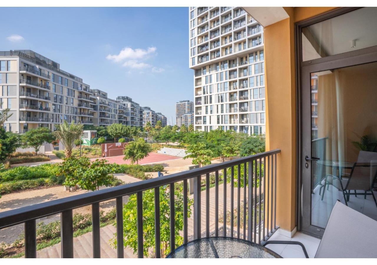 Modern 1br Noor 1 With Serene Outlook By Vibel *