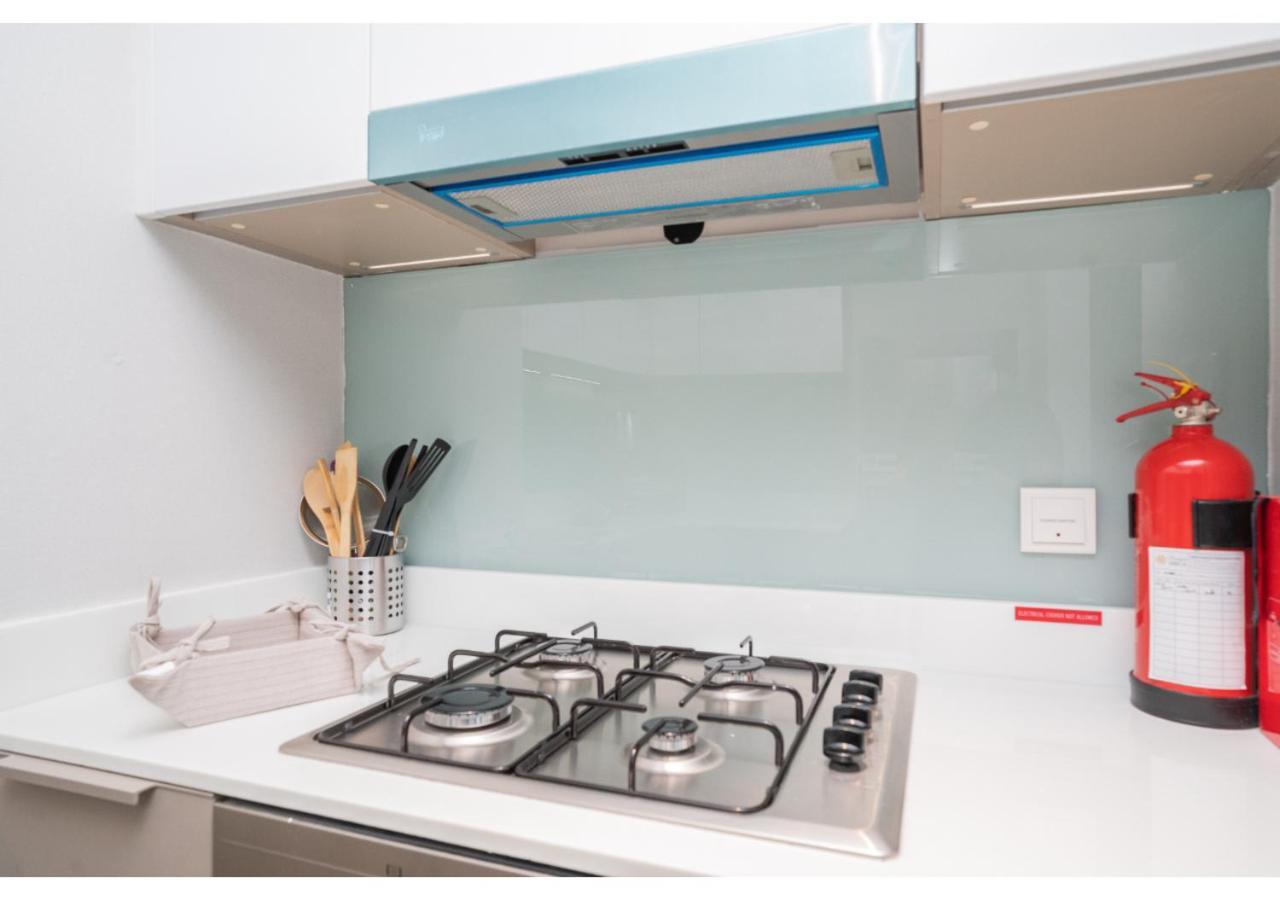 Apartment Modern 1br Noor 1 With Serene Outlook By Vibel