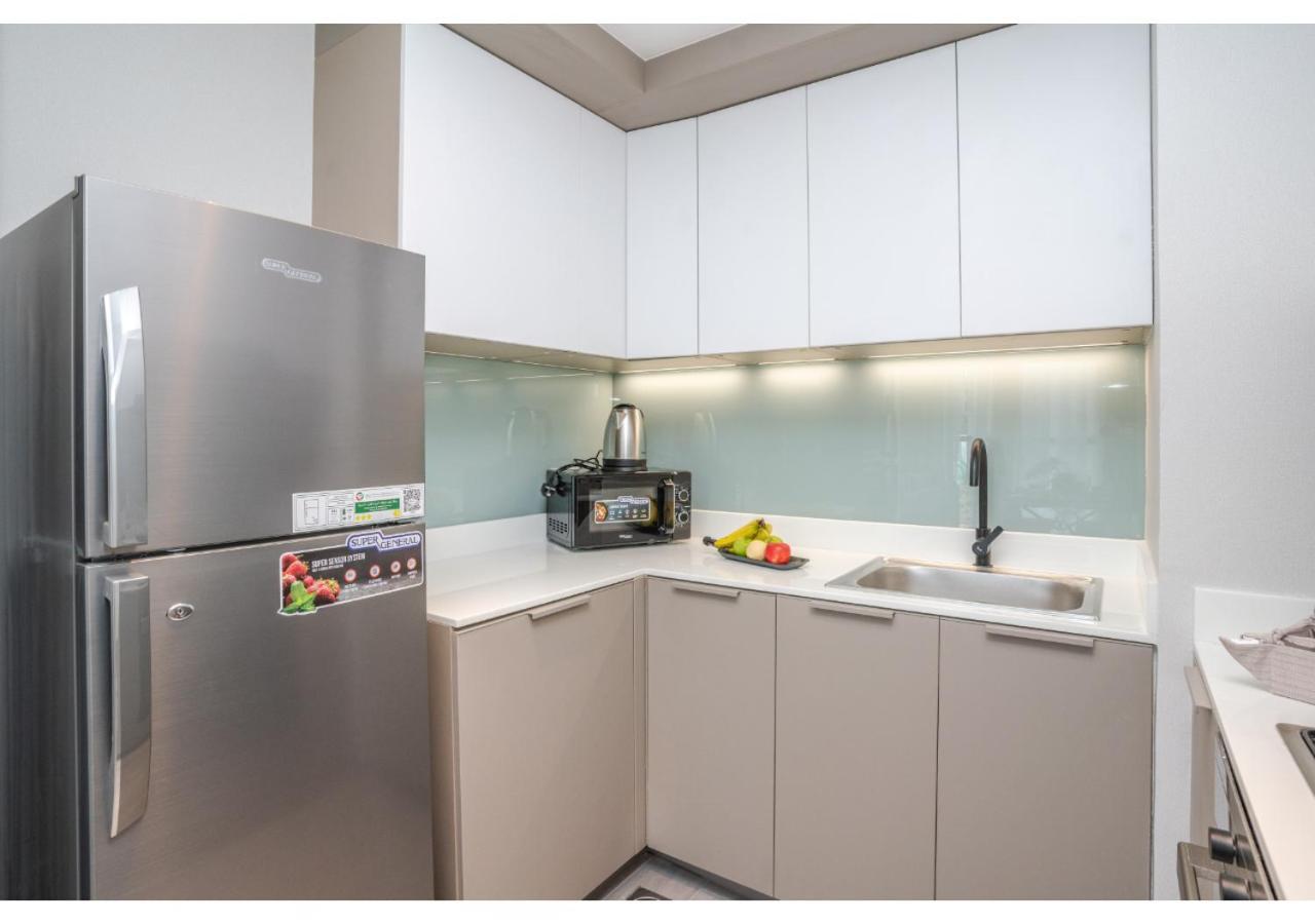 Modern 1br Noor 1 With Serene Outlook By Vibel *