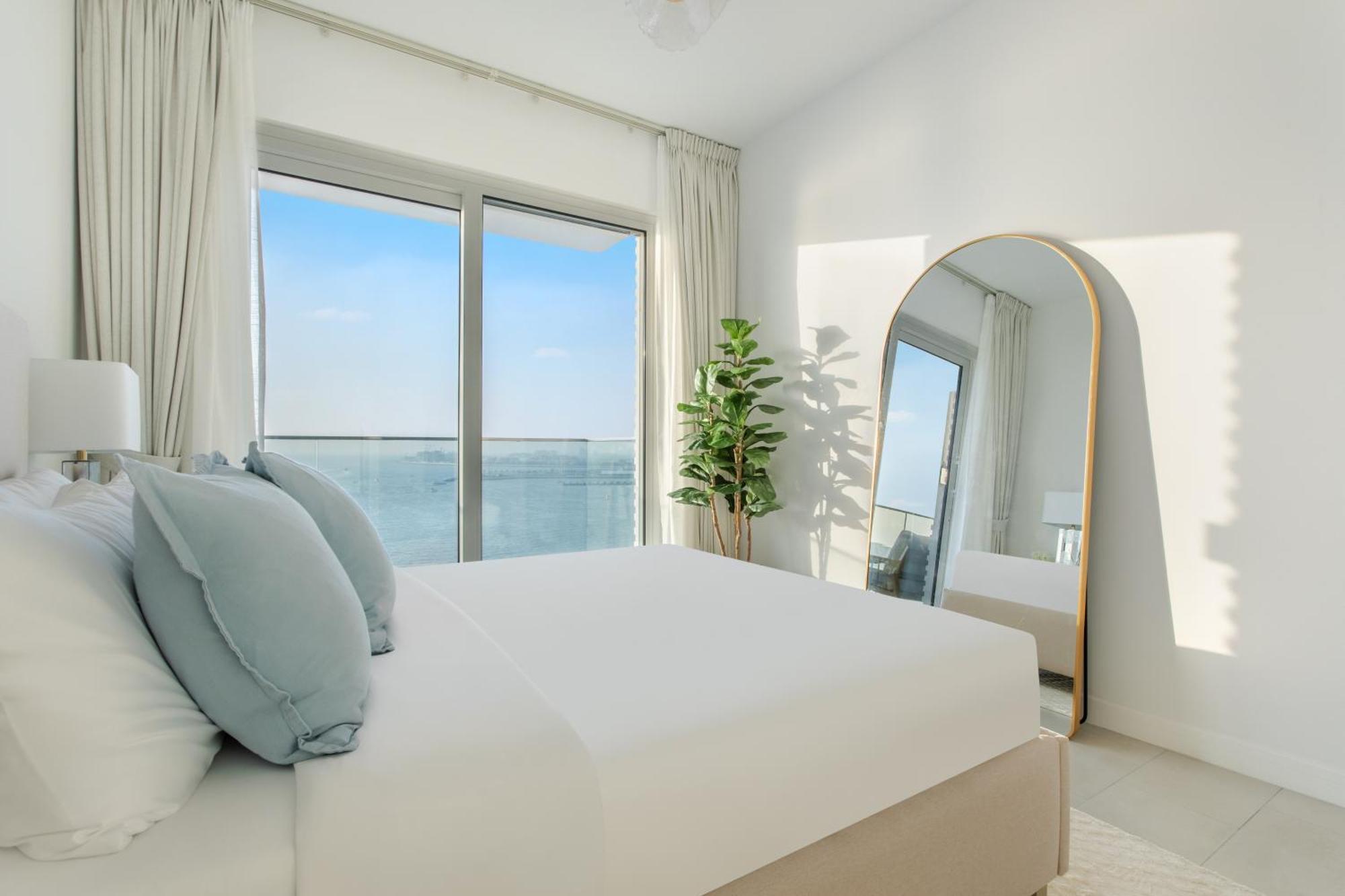 Apartment Seaside In The Sky Three Bedroom With Maid Full Sea View