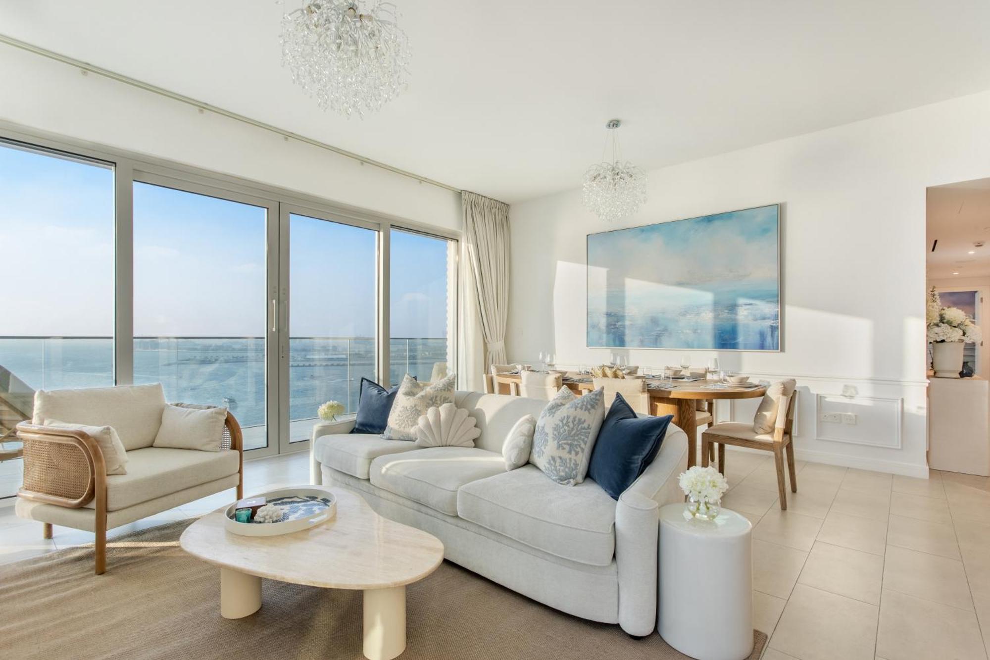 Seaside In The Sky Three Bedroom With Maid Full Sea View Dubai