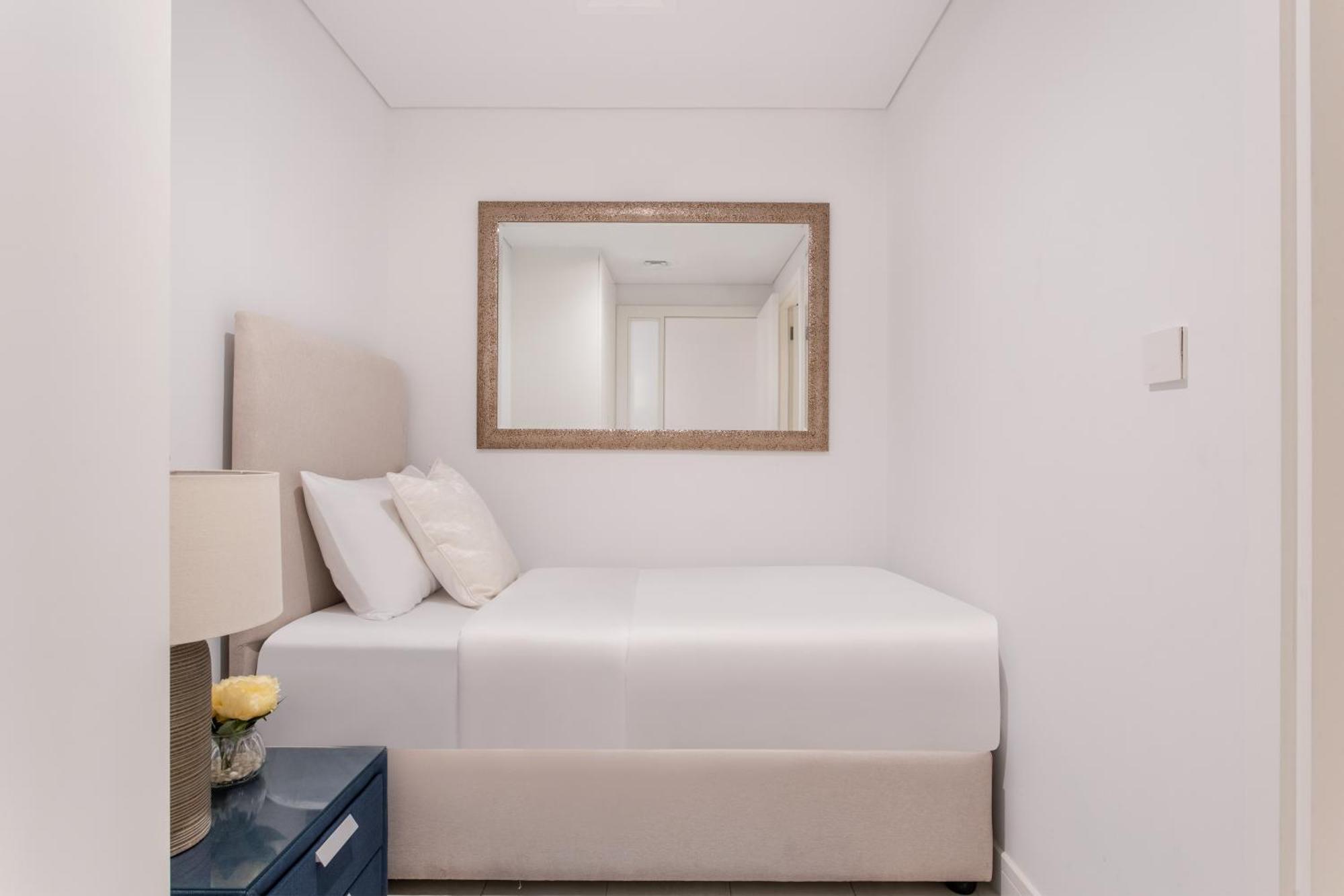 Seaside In The Sky Three Bedroom With Maid Full Sea View Apartment *