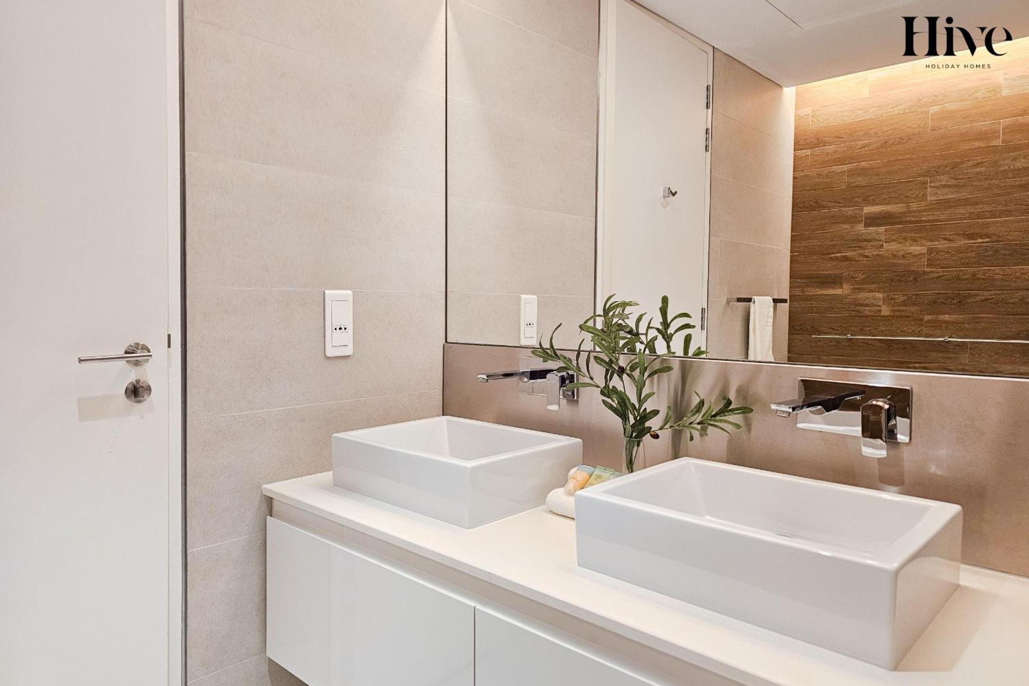 Beautiful 2 Bed In Bluewaters 10 * Dubai