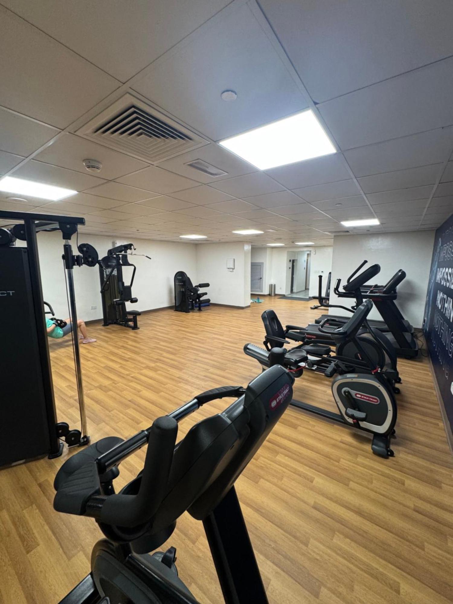 Cozy 1br Pool-gym, Close To Metro Brandnew!