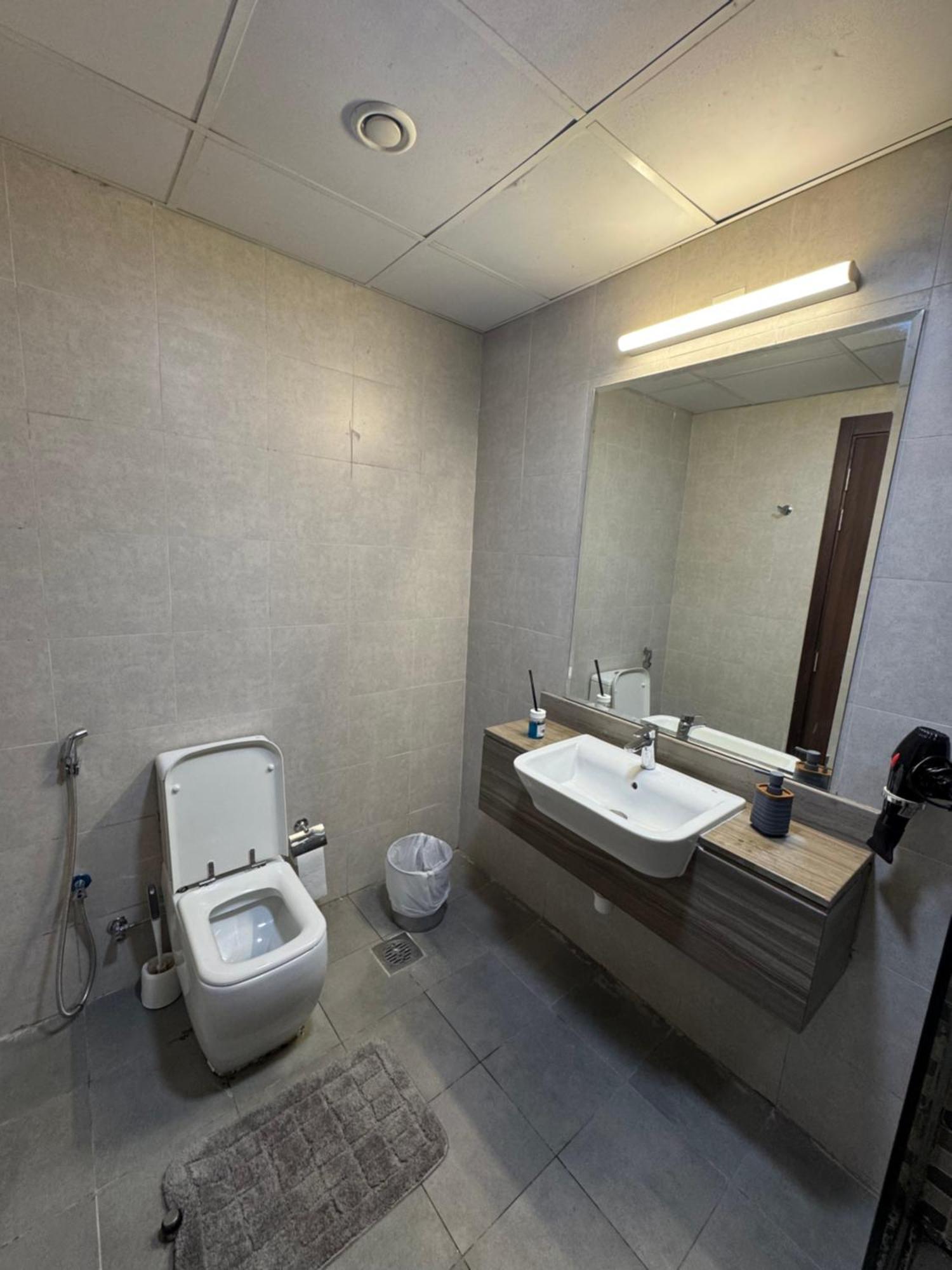 Cozy 1br Pool-gym, Close To Metro Brandnew! Apartment Dubai