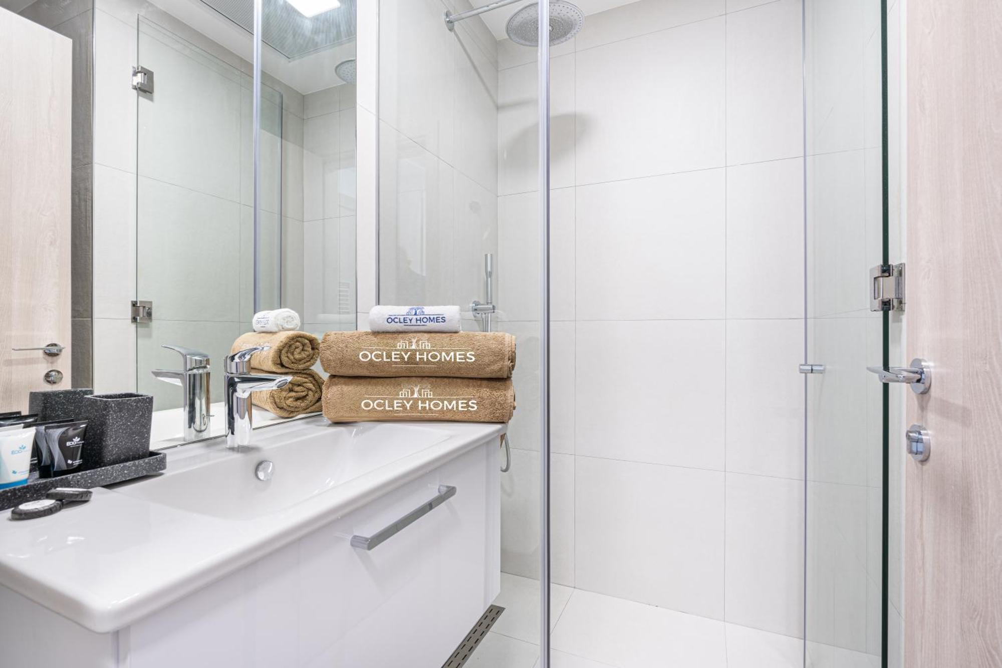 Apartment Cozy & Bright In The Heart Of Jvc Dubai