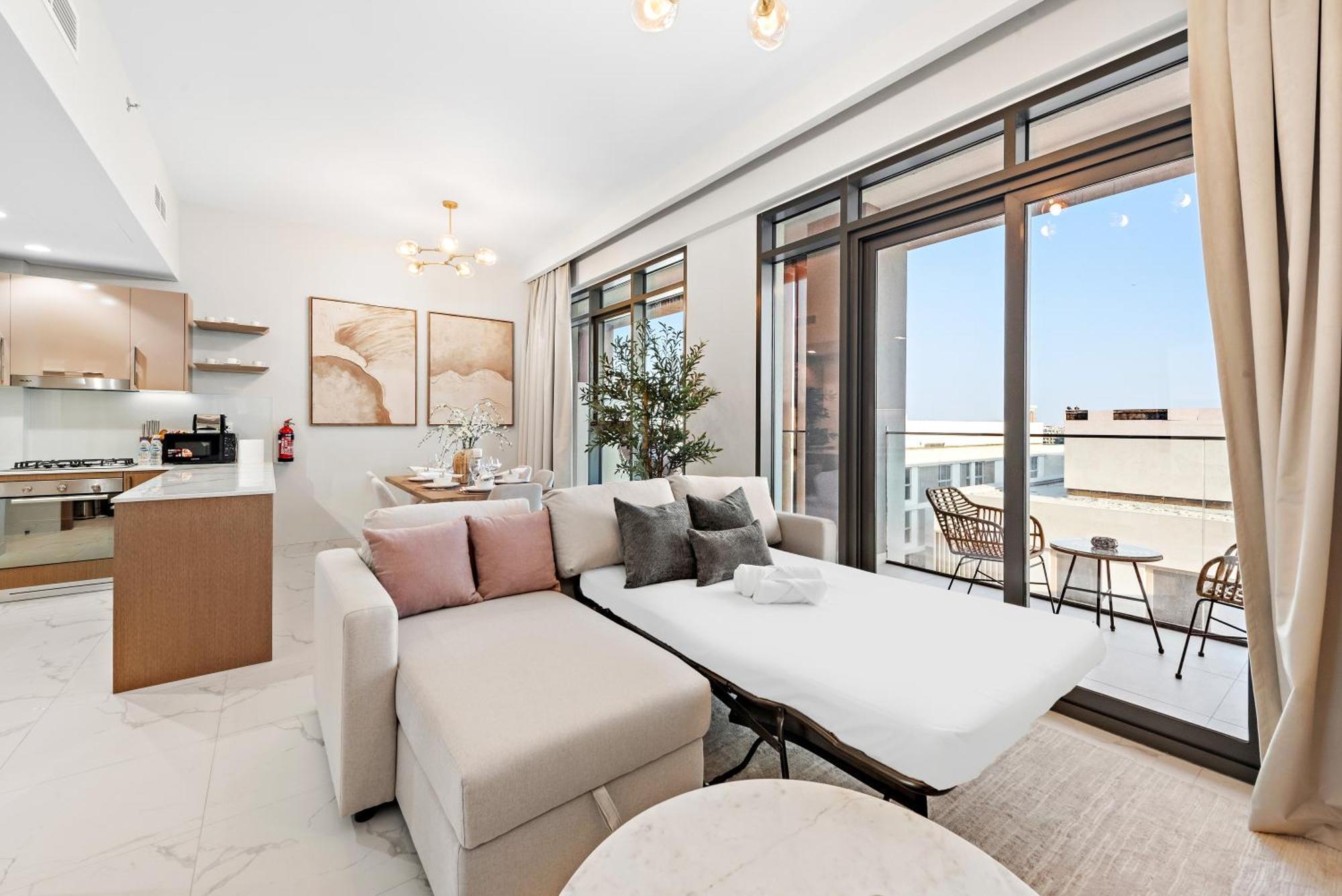 Luxurious 2br With Pool & Gym Access L Near Downtown