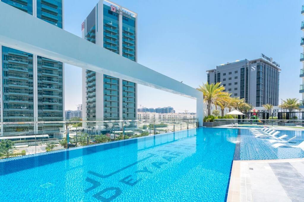Place 2b Apartment *