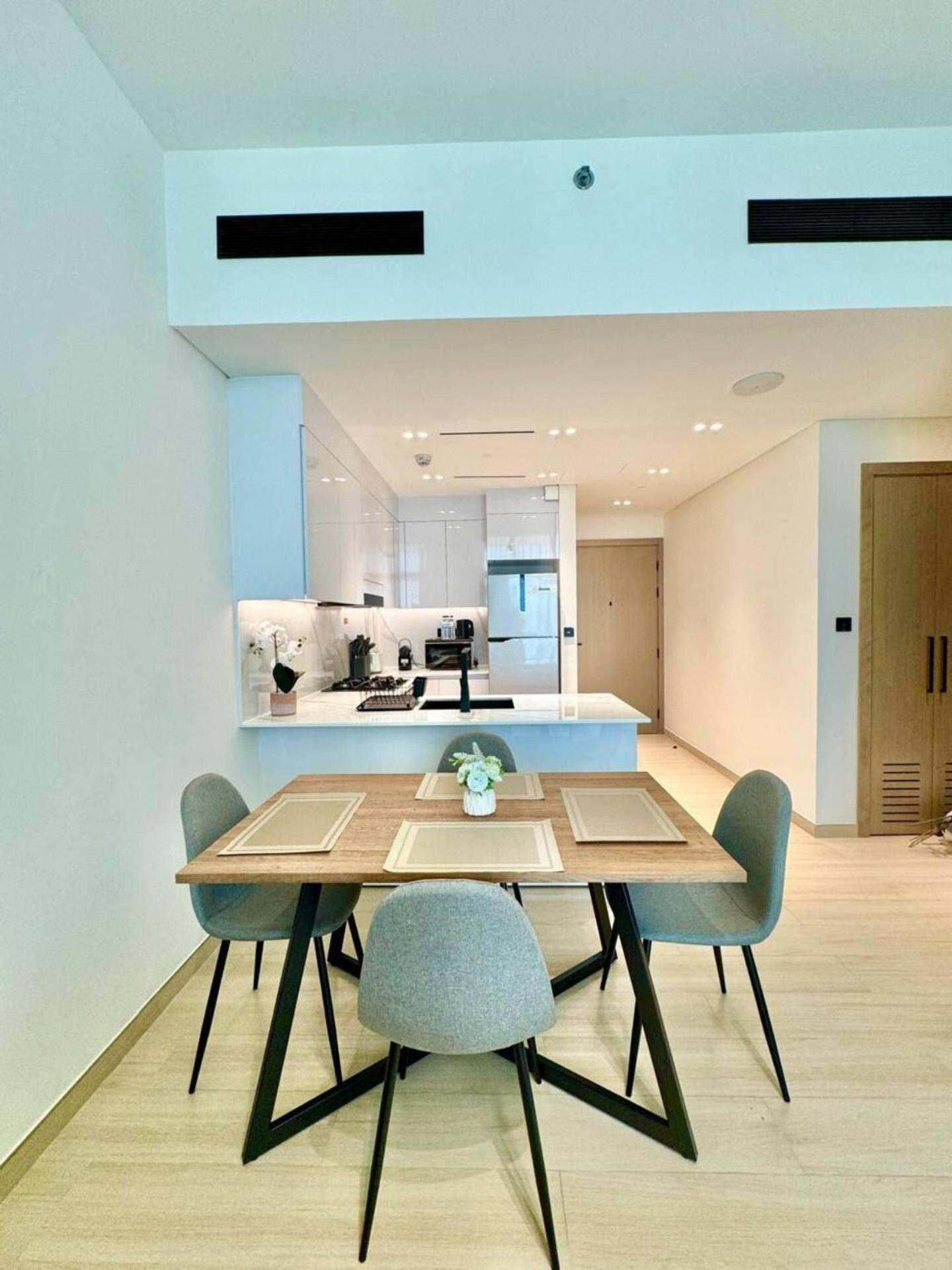 Brand-new 1-bedroom Dubai