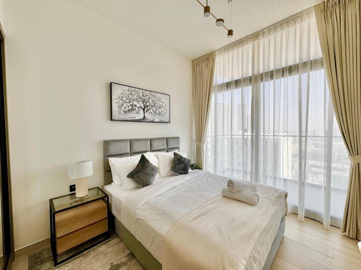 Brand-new 1-bedroom * Dubai