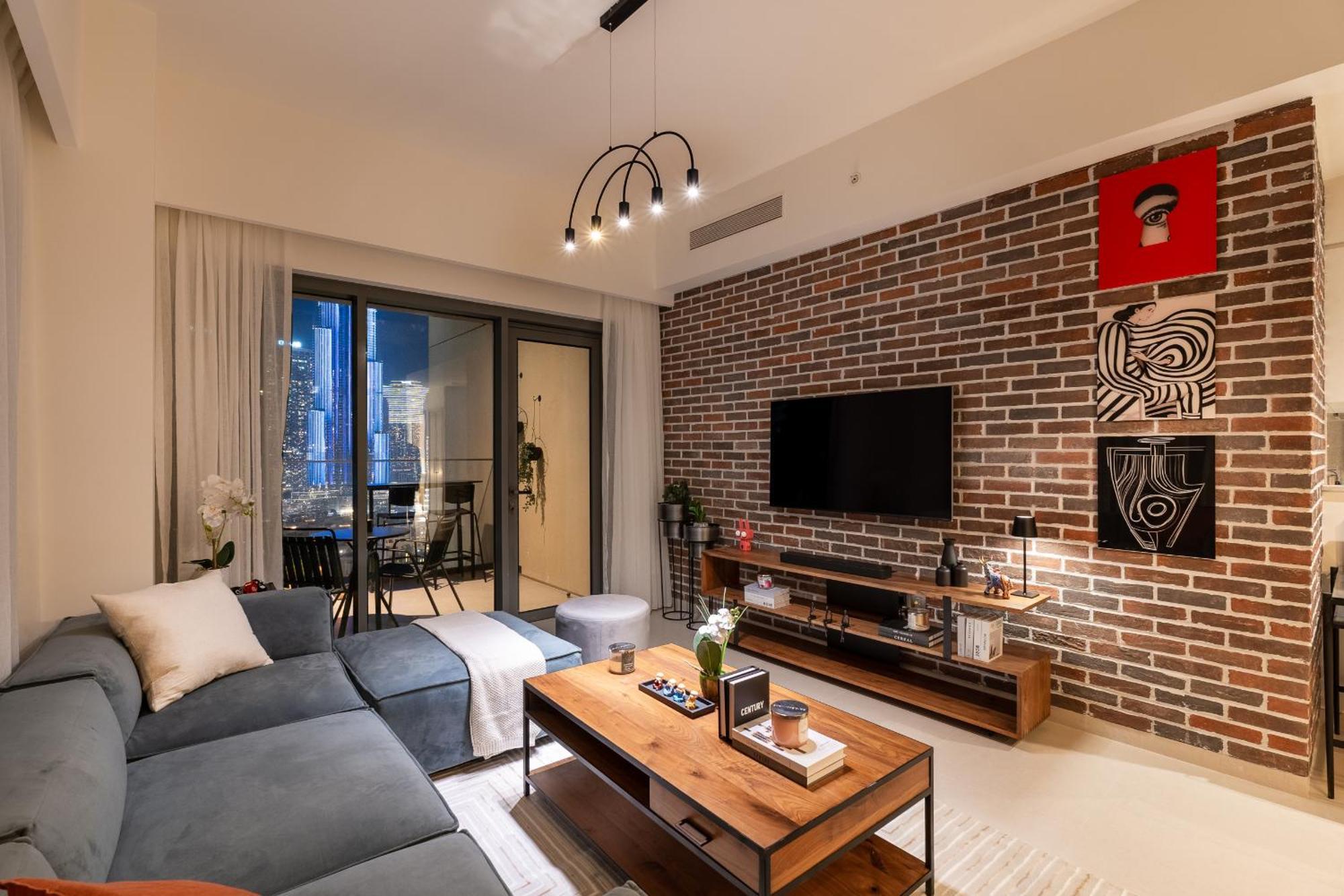 Arthouse Burj Royale - 2br With Burj Khalifa Views, Swimming Pool & Gym Apartment *