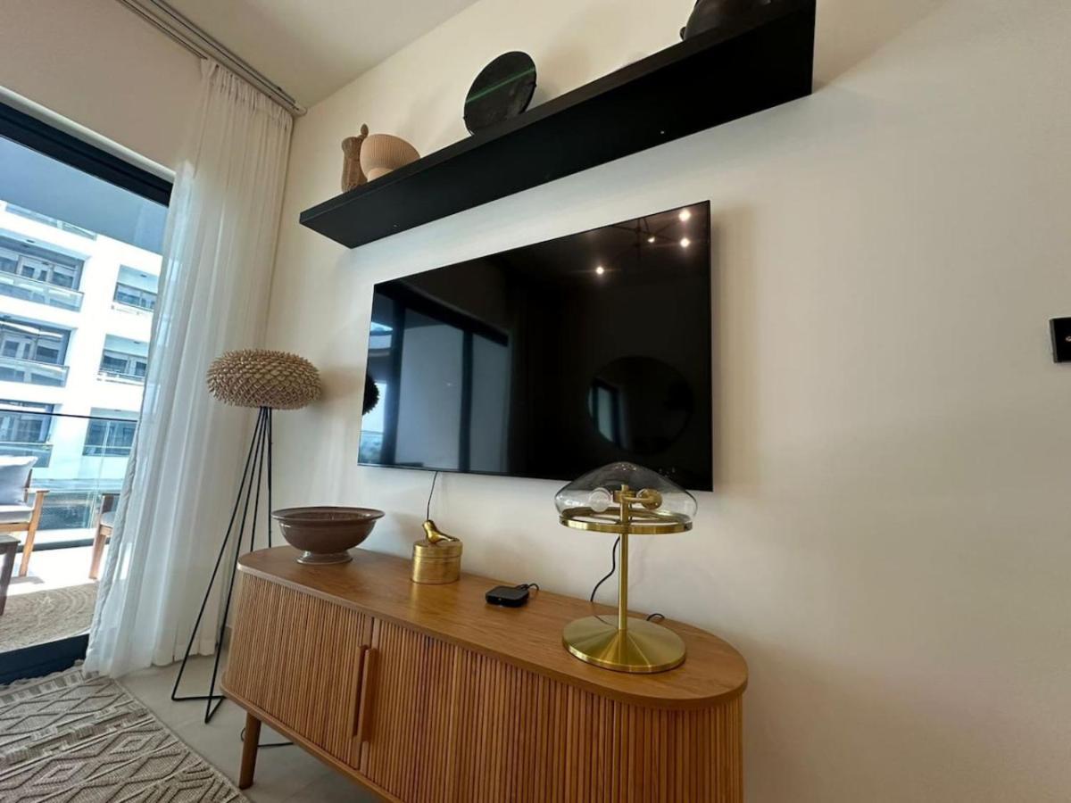Apartment Spacious 1br In Binghatti Creek