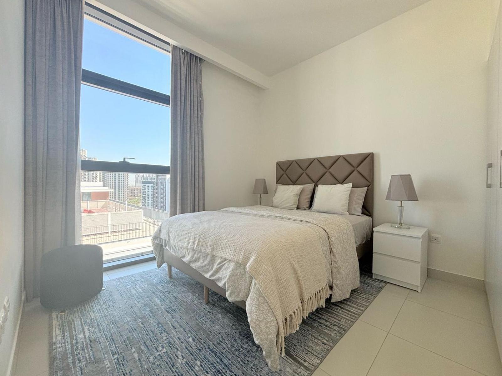 Charming 3 Bedrooms In Hills * Dubai