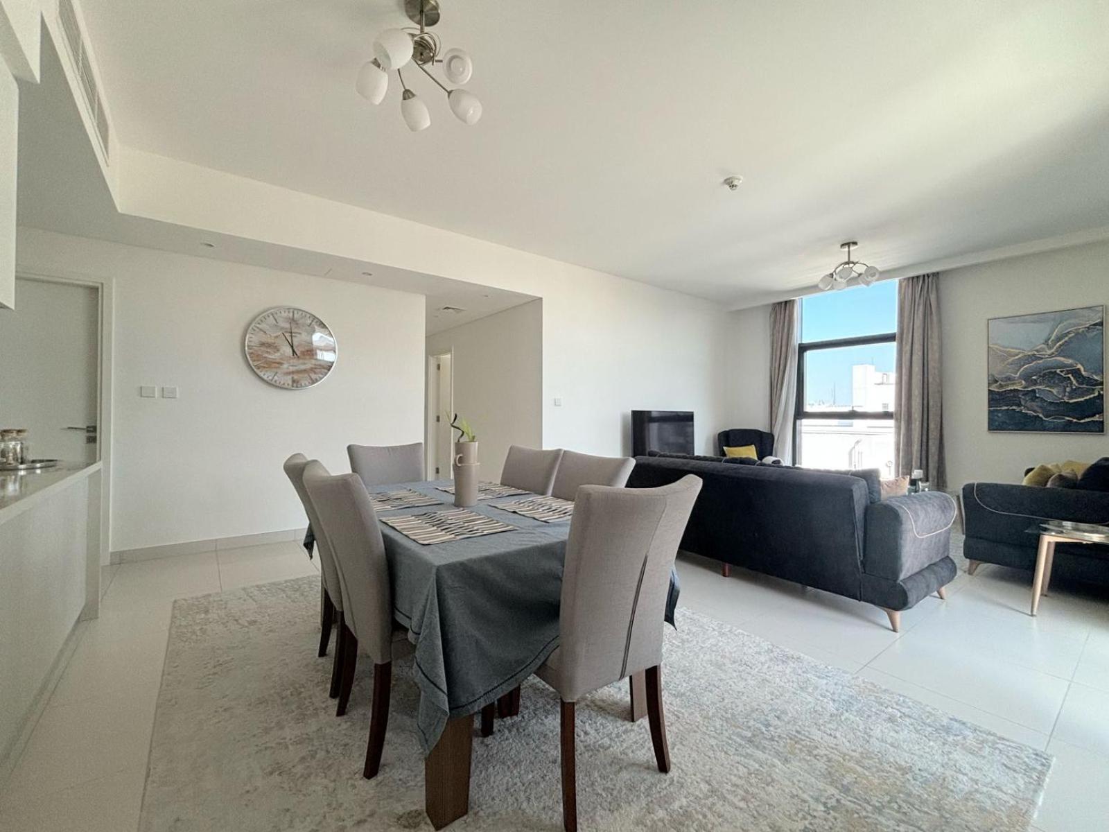 Apartment Charming 3 Bedrooms In Hills *