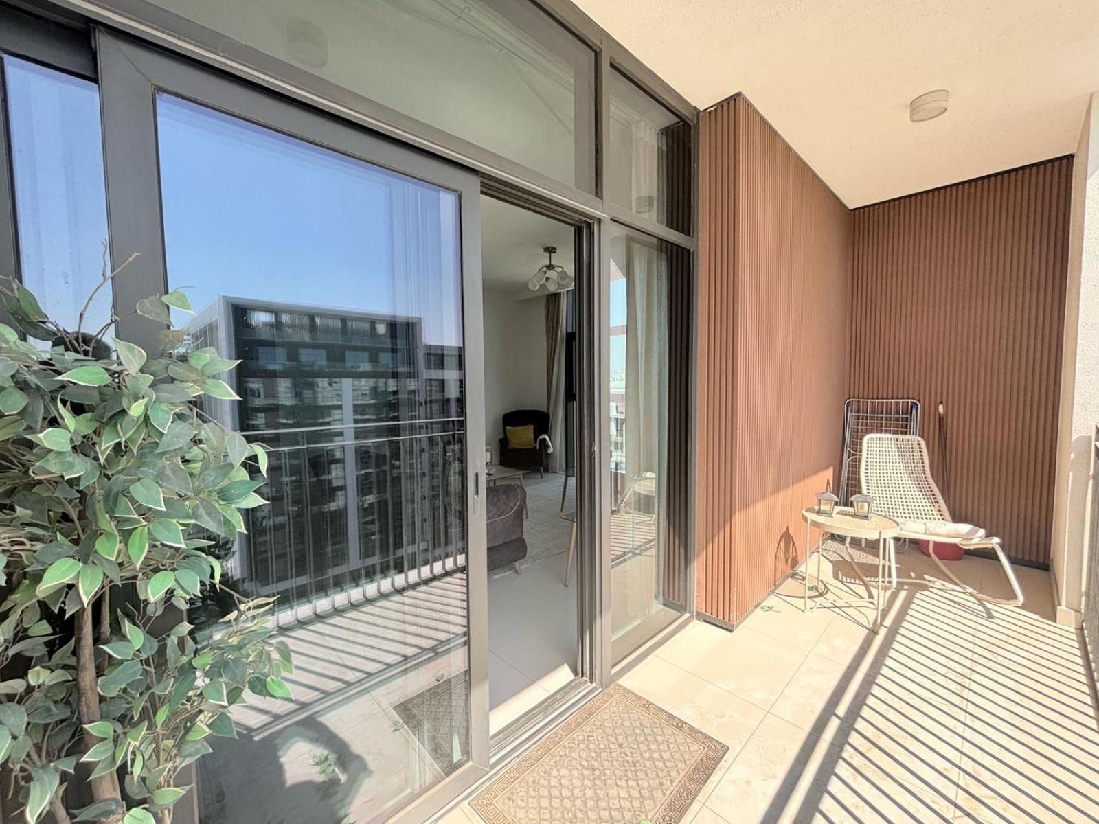 Charming 3 Bedrooms In Hills Dubai