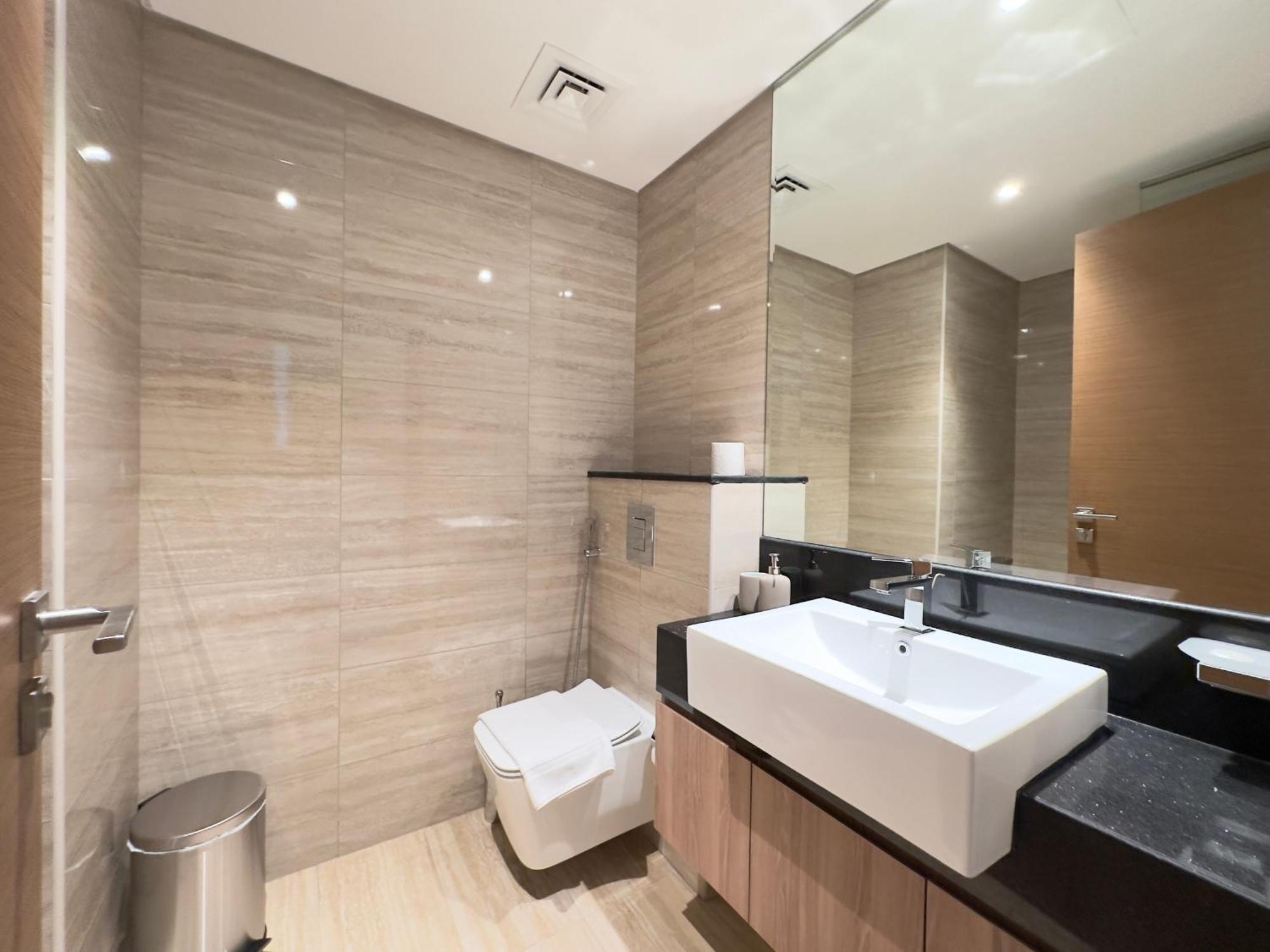 Dar Vacation - Stunning 2bdr - High Floor With Great View * Dubai