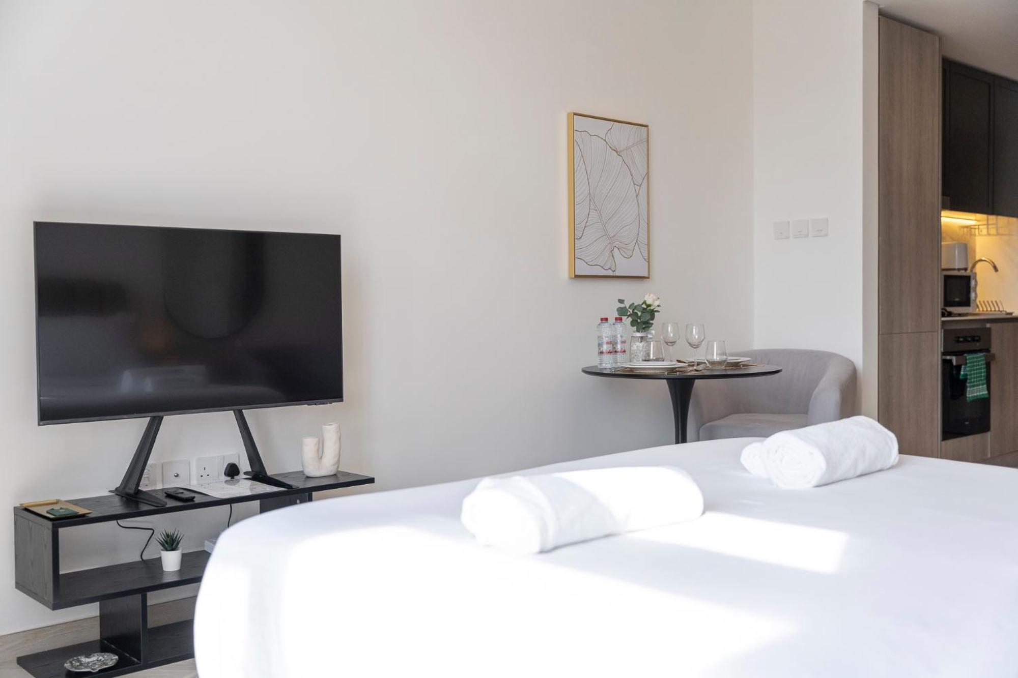 Apartment New Listing - Amenities In Jvc