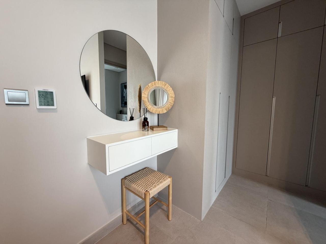 New Family With Ps5, Garden And Playroom Villa Dubai