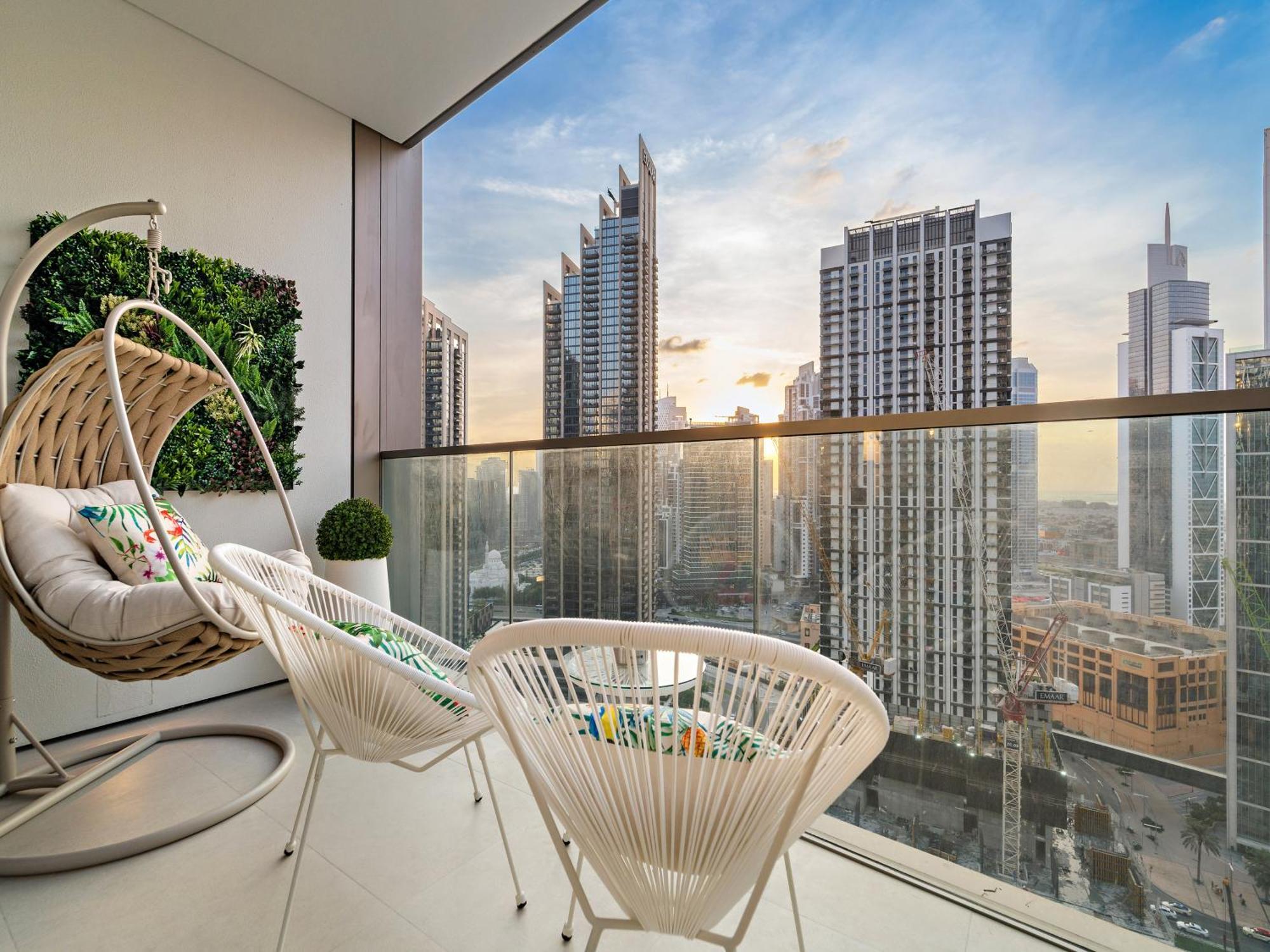 Sky9 Downtown Apartment *