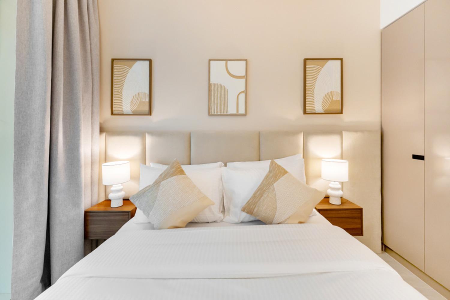 Fam Living - Urban Oasis 2bedroom, Business Bay Apartment Dubai