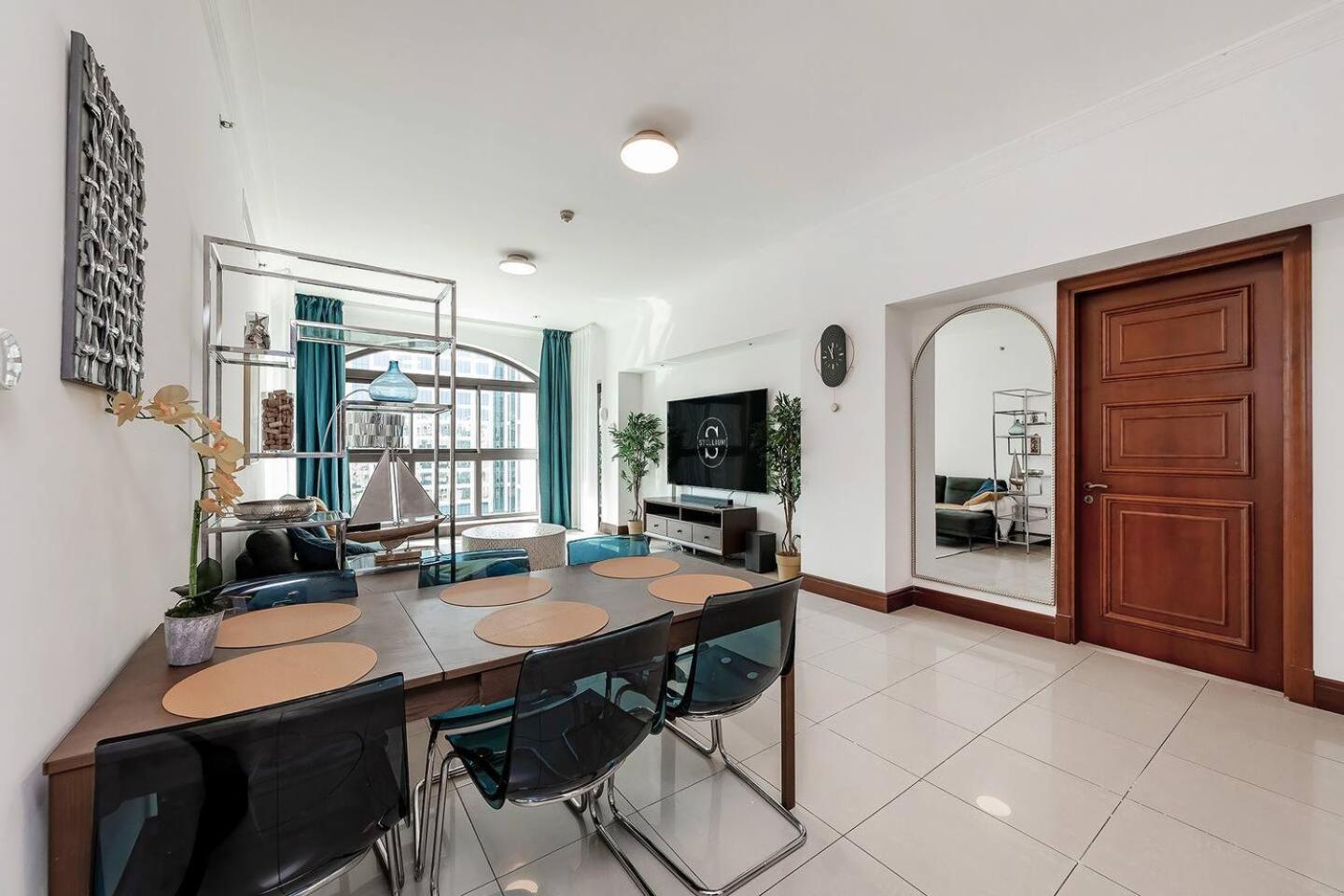 Luxe 2br Golden Mile 5sleeps 6beach Access Dubai
