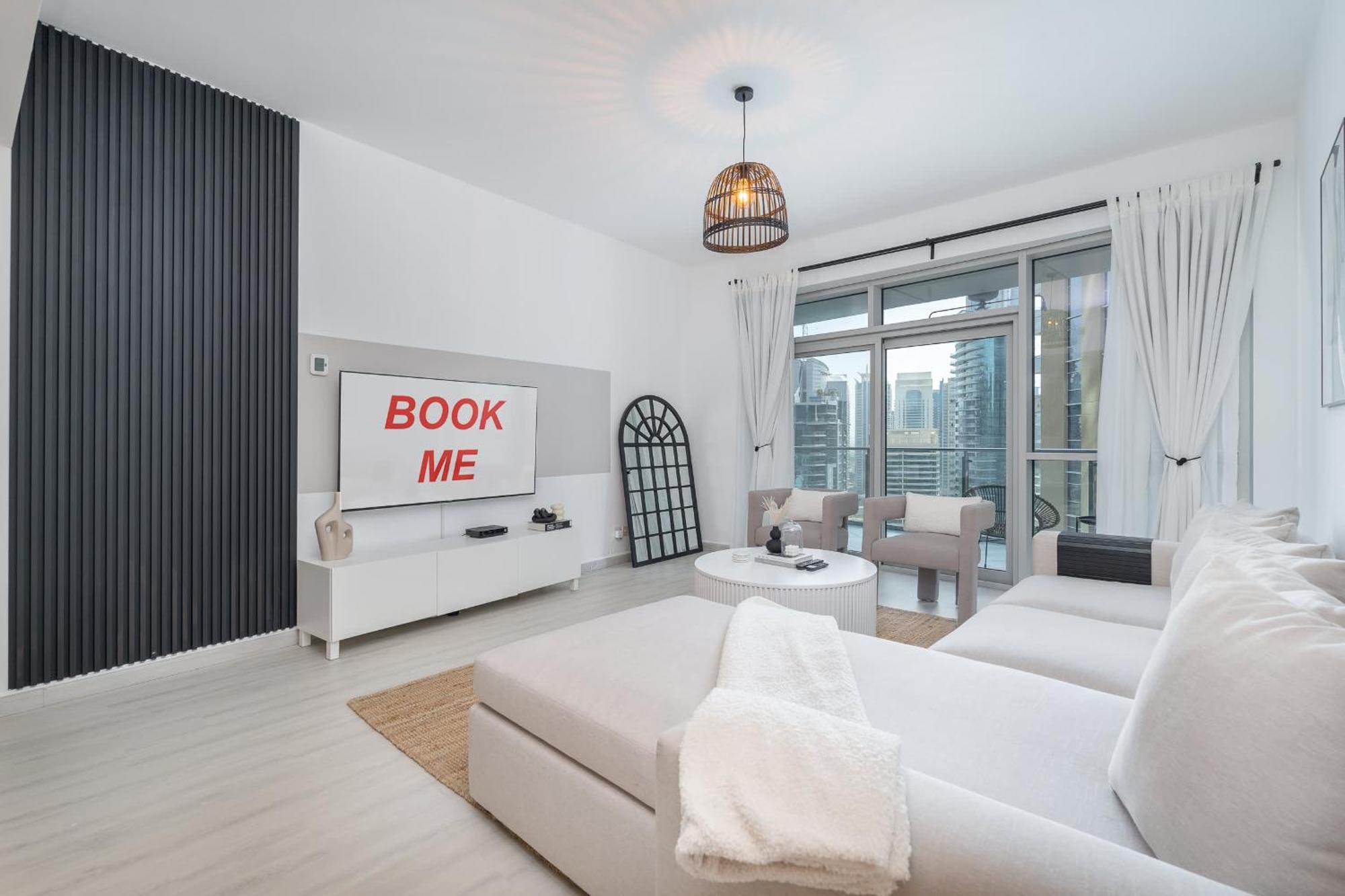 Apartment Exquisite 3-bedrooms At Marina Terrace With Striking Views Of Marina!