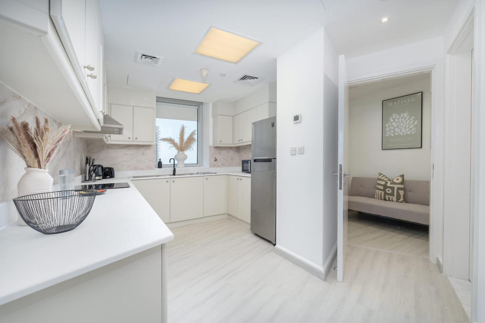 Apartment Exquisite 3-bedrooms At Marina Terrace With Striking Views Of Marina! Dubai