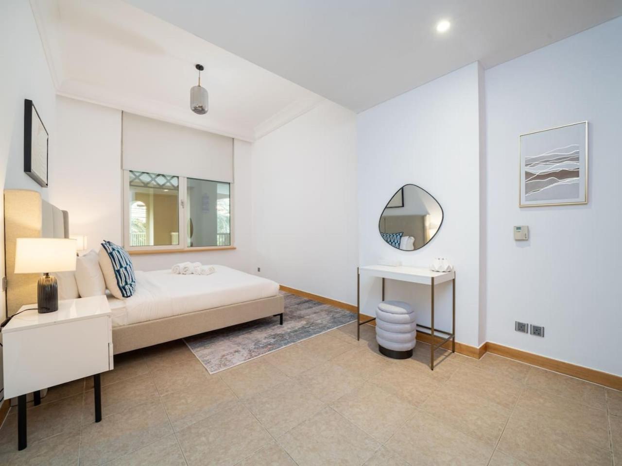 Cosy Palm Jumeirah 1 Bedroom - Perfect Location Apartment Dubai