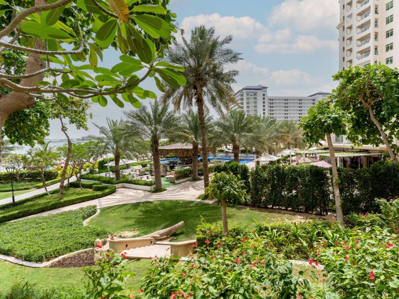 Cosy Palm Jumeirah 1 Bedroom - Perfect Location Dubai