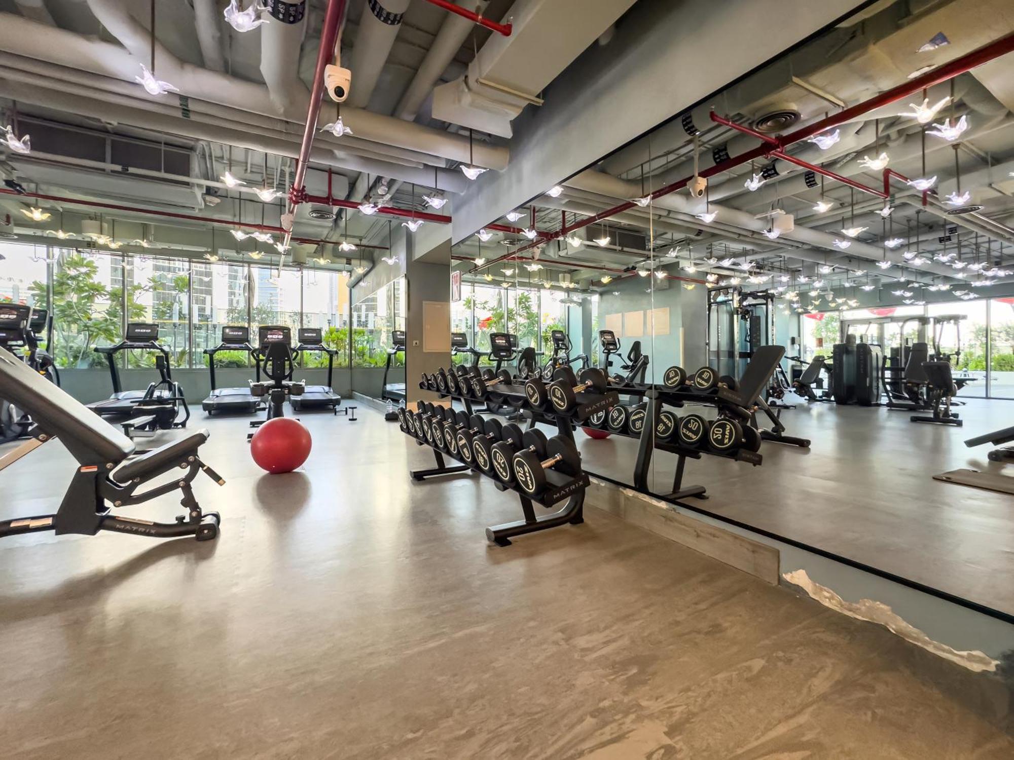Chic 2br Near Mall & Burj L Canal & View I 5 Pax