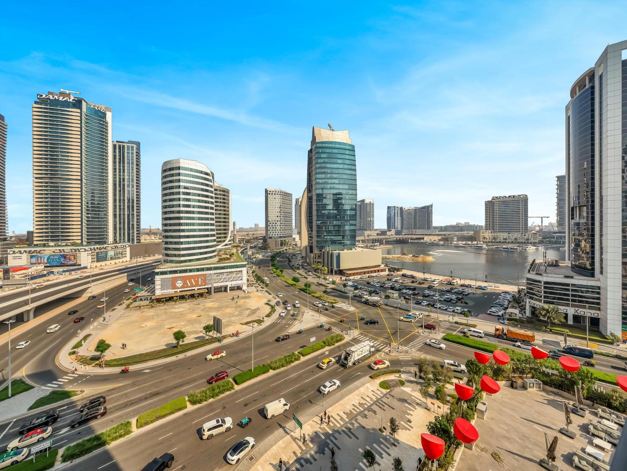 Apartment Chic 2br Near Mall & Burj L Canal & View I 5 Pax