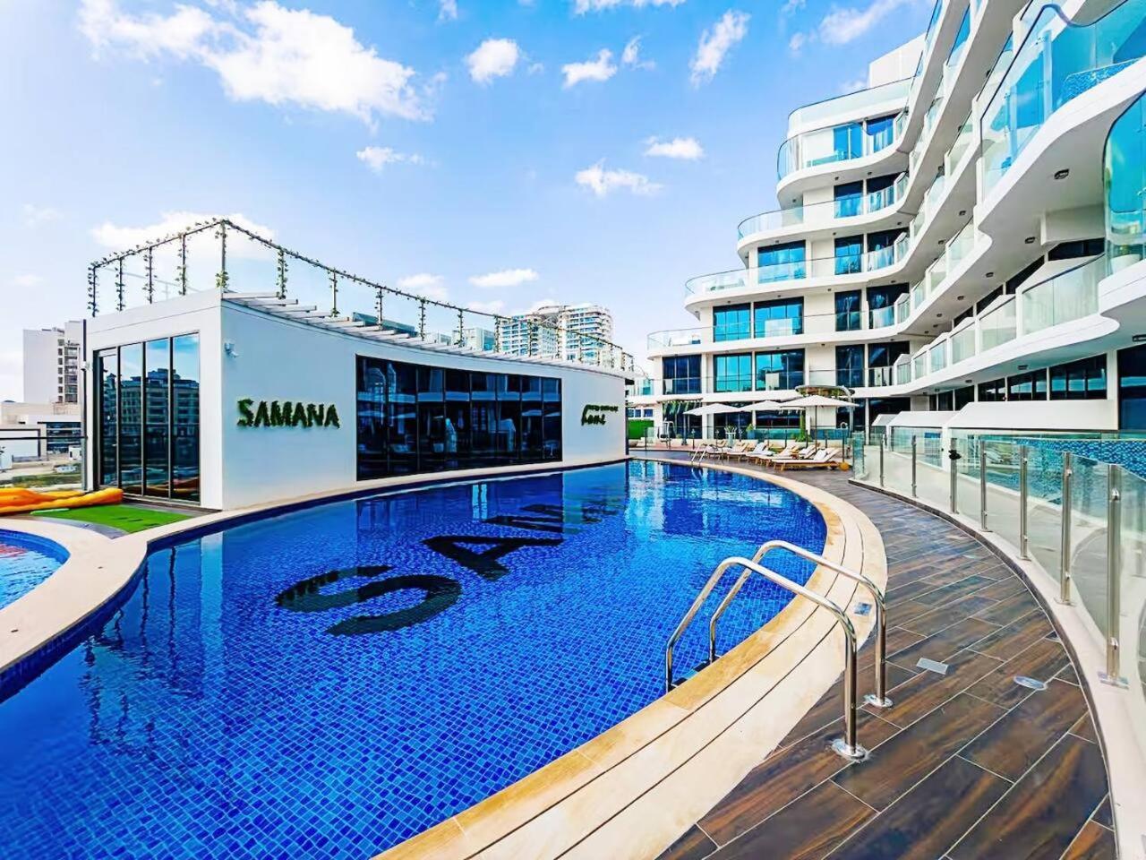 At Park Views In Samana Al Barsha By Vibel *
