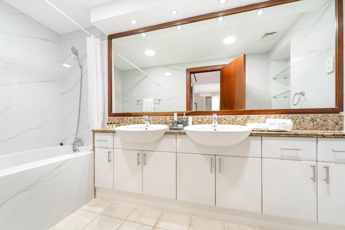 First Class 3br Luxurious Marina Escape