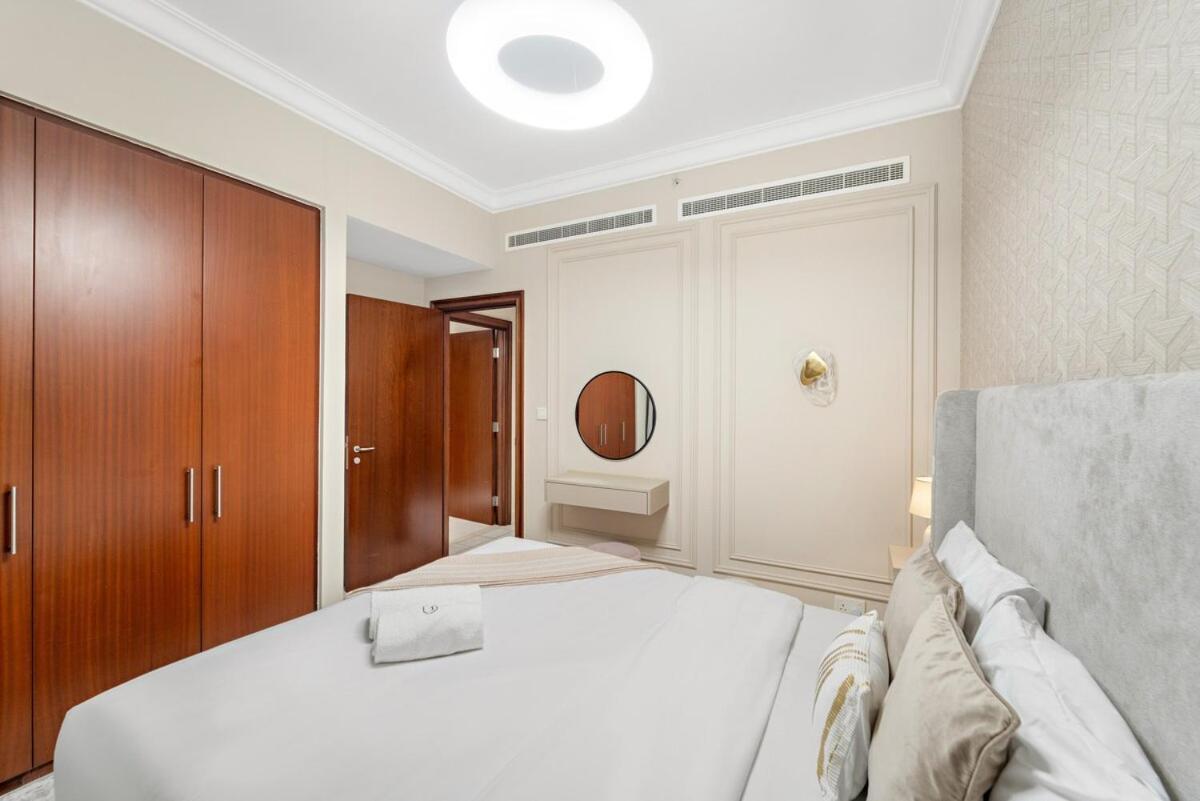 Apartment First Class 3br Luxurious Marina Escape